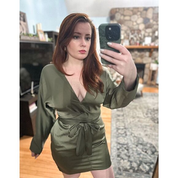 ASOS silk green dress - Picture 9 of 12